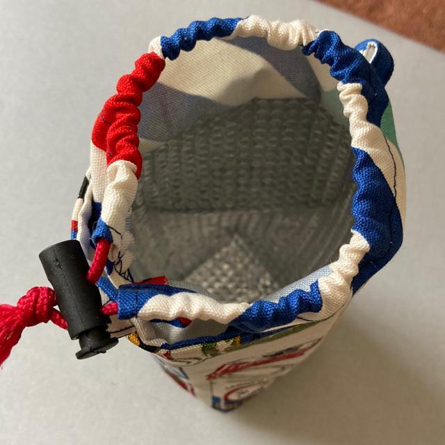 ���n���h���C�h�^�ۗ�E�y�b�g�{�g���J�o�[�E