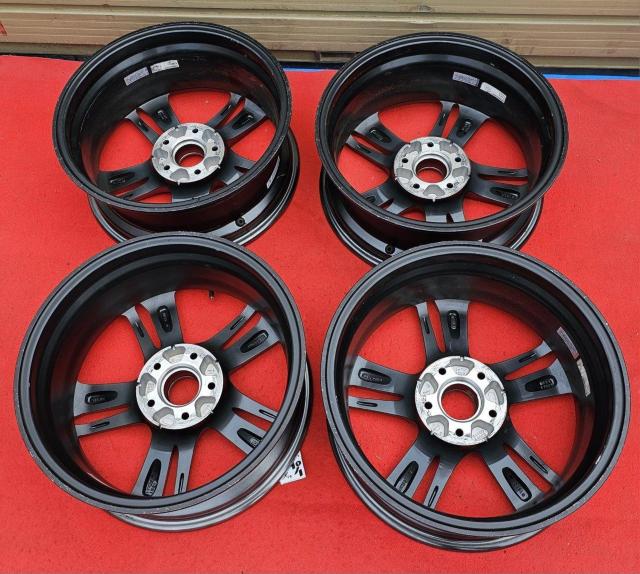 ブリヂストン SUVENCER AW5Sアルミホイール 17インチ7J+40 PCD114.3 ホイールのみ4本セツトプレウスα < 自動車/バイク ブリヂストン SUVENCER AW5Sアルミホイール 17インチ7J+40 PCD114.3 ホイールのみ4本セツトプレウスα < 自動車/バイク