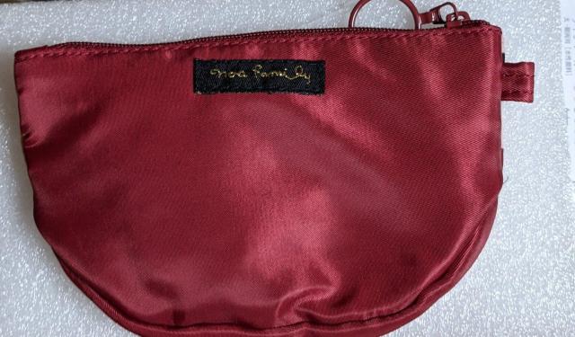 ノアファミリー  キーリング付ポーチ  猫柄 < 女性ファッション  ノアファミリー  キーリング付ポーチ  猫柄 < 女性ファッションの