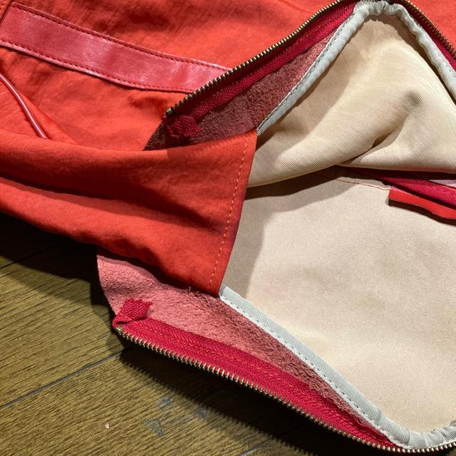 激レア モスキーノ MOSCHINO ナイロンブリーフケース レッド < ブランド  激レア モスキーノ MOSCHINO ナイロンブリーフケース レッド < ブランドの