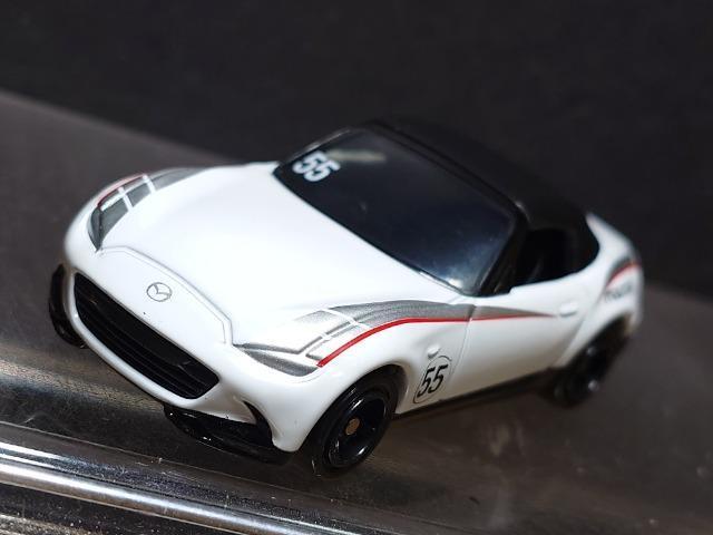 ★トミカAEONチューニングカーシリーズ★第30弾マツダ ロードスター★ < ホビー ★トミカAEONチューニングカーシリーズ★第30弾マツダ ロードスター★ < ホビーの