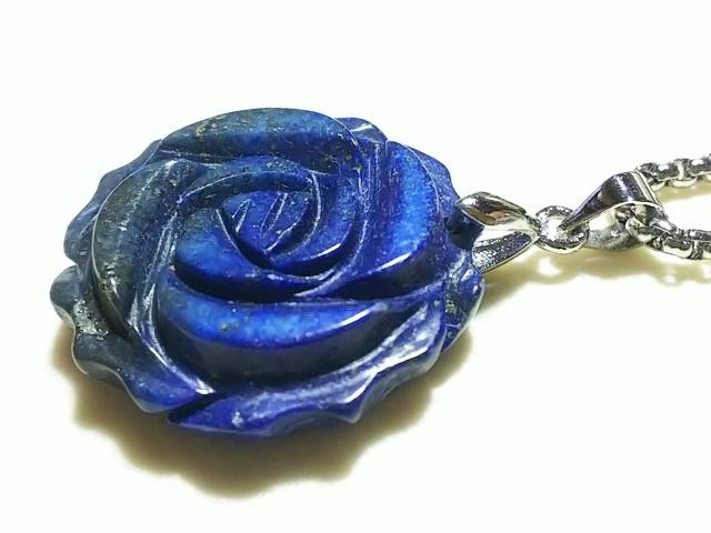 天然石★ラピスラズリ 薔薇彫り ペンダント < 女性アクセサリー/時計 天然石★ラピスラズリ 薔薇彫り ペンダント < 女性アクセサリー/時計の