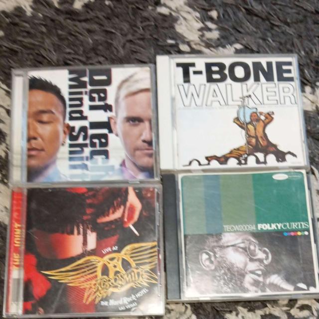 �l�X�ȃA�[�e�B�X�g��CD�܂Ƃߔ����ꂳ�� �� CD/DVD/�r�f�I�� 