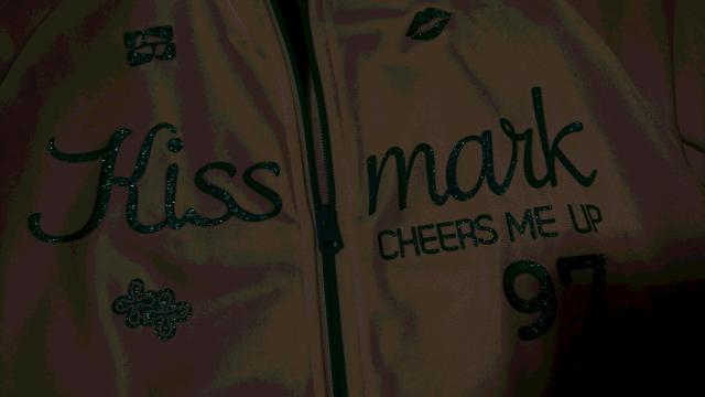 Kissmark  W[W gbNWPbg  ~^bN  uh 