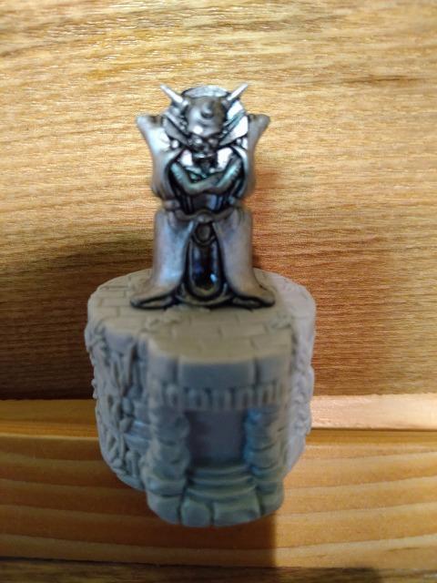 開封 ドラクエ ボトルキャップ ミルドラース シルバー < ホビー  開封 ドラクエ ボトルキャップ ミルドラース シルバー  < ホビーの