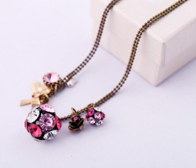 ViAeB[NKNƃXg[{[lbNX   ANZT[/v 