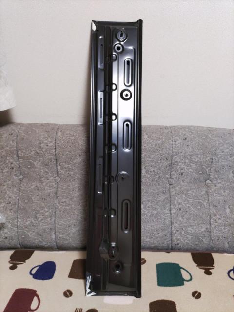 ※ホンダ「ステップワゴンスパーダ」純正右スライドドアレールカバー < 自動車/バイク ※ホンダ「ステップワゴンスパーダ」純正右スライドドアレールカバー < 自動車/バイク