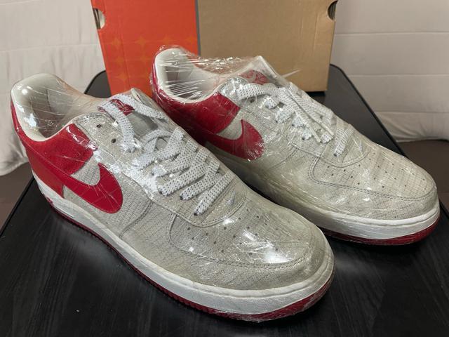 新品 クリスマス限定カラー NIKE AIR FORCE 1 LOW PREMIUM CHRISTMAS SILVER RED < ブランド  新品 クリスマス限定カラー NIKE AIR FORCE 1 LOW PREMIUM CHRISTMAS SILVER RED < ブランドの