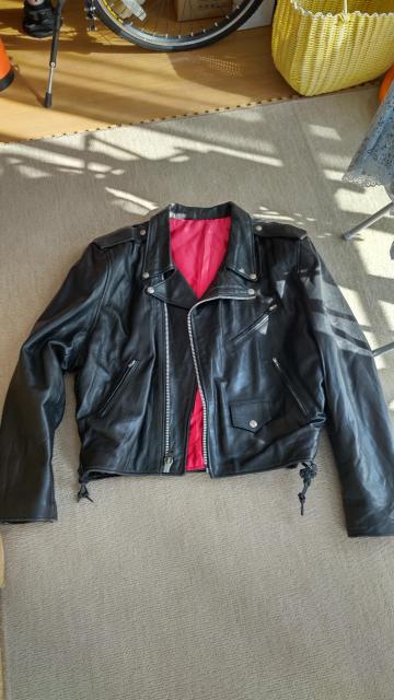 ☆ダブルライダースジャケット☆made in USA 本革 サイズ(LL〜3L) 美品 < 男性ファッション ☆ダブルライダースジャケット☆made in USA 本革 サイズ(LL〜3L) 美品 < 男性ファッションの