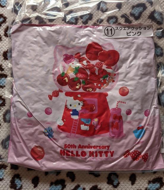 �n���[�L�e�B50th�A�j�o�[�T���[���肭�� �X�N�G�A�N�b�V����  �s���N 