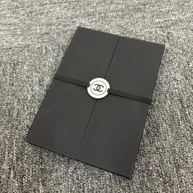  gp CHANEL Vl LA COLLECTION   uh 