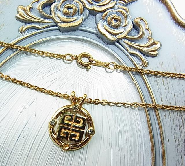 ★正規品 ヴィンテージ GIVENCHY ジバンシィ ロゴネックレス < ブランド ★正規品 ヴィンテージ GIVENCHY ジバンシィ ロゴネックレス < ブランドの