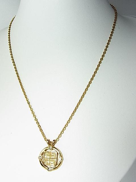 ★正規品 ヴィンテージ GIVENCHY ジバンシィ ロゴネックレス < ブランド ★正規品 ヴィンテージ GIVENCHY ジバンシィ ロゴネックレス < ブランドの