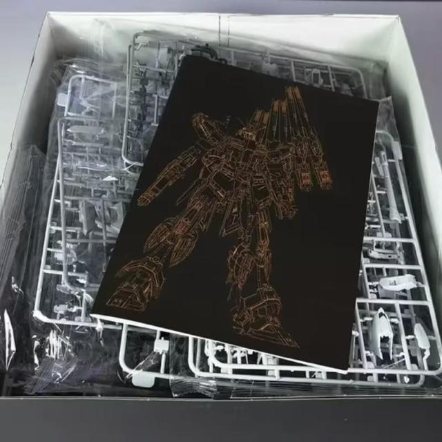 ニューνガンダム1/100人気アニメゲームガンプラモデルキット憧れの逆襲のシャー < ホビー ニューνガンダム1/100人気アニメゲームガンプラモデルキット憧れの逆襲のシャー < ホビーの