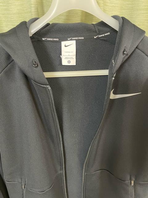 �i�C�L �v�� Therma-FIT �����Y �t���W�b�v �t�[�f�b�h �W���P�b�g�T�C�YL���@�u���b�N�iNike Pro �� �u�����h�� 