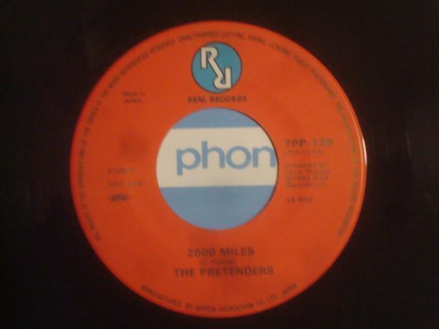 MIDDLE OF THE ROAD / 2000MILES プリテンダーズ(THE PRETENDERS) 希少EP < CD/DVD/ビデオ MIDDLE OF THE ROAD / 2000MILES プリテンダーズ(THE PRETENDERS) 希少EP < CD/DVD/ビデオの