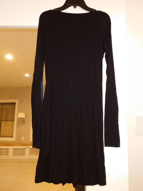 黒ミニワンピース シンプル Sサイズ < 女性ファッション  黒ミニワンピース シンプル Sサイズ < 女性ファッションの