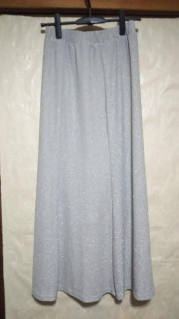 未使用新品タグ付き FREAK'S STORE フリークスストア ストレッチラメスカート シルバー ライトグレー  フリーサイズ < ブランド  未使用新品タグ付き FREAK'S STORE フリークスストア ストレッチラメスカート シルバー ライトグレー  フリーサイズ < ブランドの