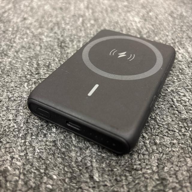 ���� Anker PowerCore Magnetic 5K A1619 �� �Ɠd/AV�� 