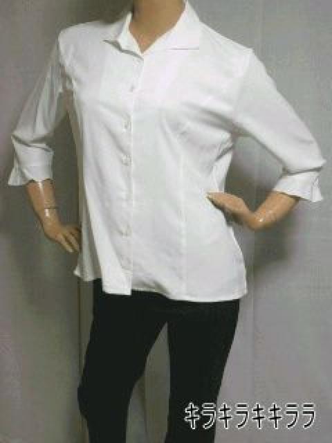 【フェリシモ】<大きいサイズ>ナチュラル*ブラウス V < ブランド 【フェリシモ】<大きいサイズ>ナチュラル*ブラウス V < ブランドの