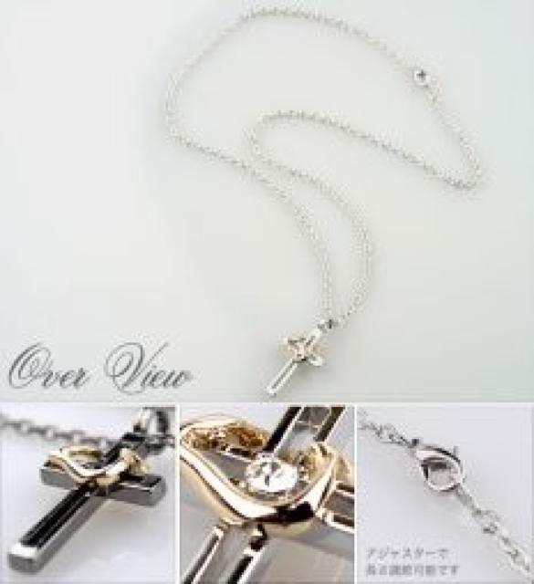 LOVE 2way czダイヤ付 クロスハート ペアネックレスセット 巾着付 < 女性アクセサリー/時計 LOVE 2way czダイヤ付 クロスハート ペアネックレスセット 巾着付 < 女性アクセサリー/時計の