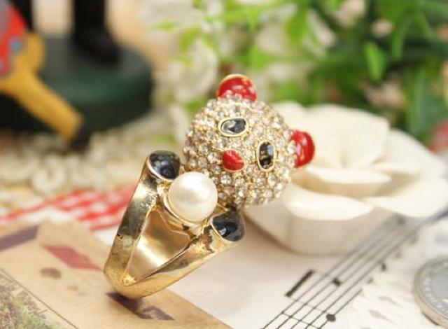 新品 ゴスロリ姫系 ラインストーンパンダさんリング指輪12号 < 女性アクセサリー/時計 新品 ゴスロリ姫系 ラインストーンパンダさんリング指輪12号 < 女性アクセサリー/時計の