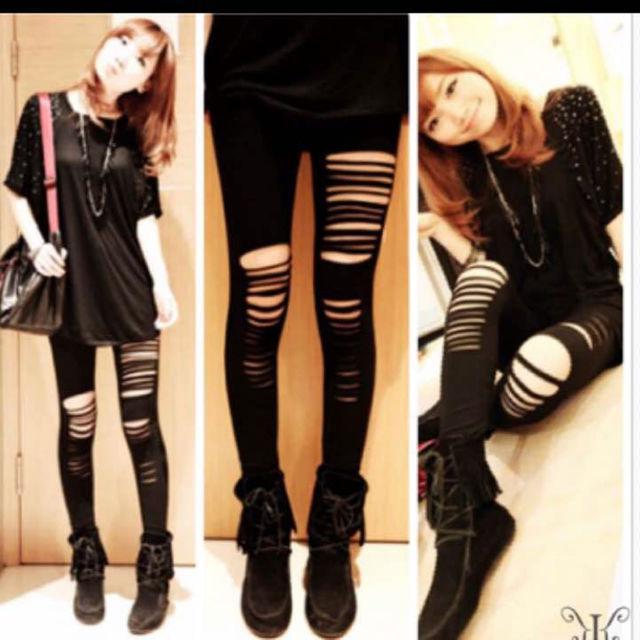 セレブ風 クラッシュレギンス ダメージレギンス < 女性ファッション セレブ風 クラッシュレギンス ダメージレギンス < 女性ファッションの