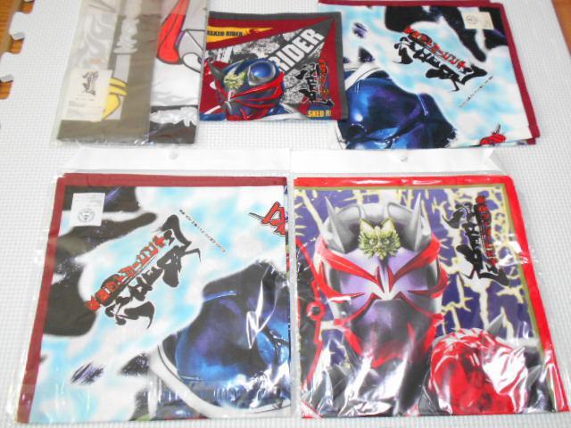 仮面ライダー響鬼 ハンカチ 9枚セット★新品未使用 < アニメ/コミック/キャラクター  仮面ライダー響鬼 ハンカチ 9枚セット★新品未使用 < アニメ/コミック/キャラクターの