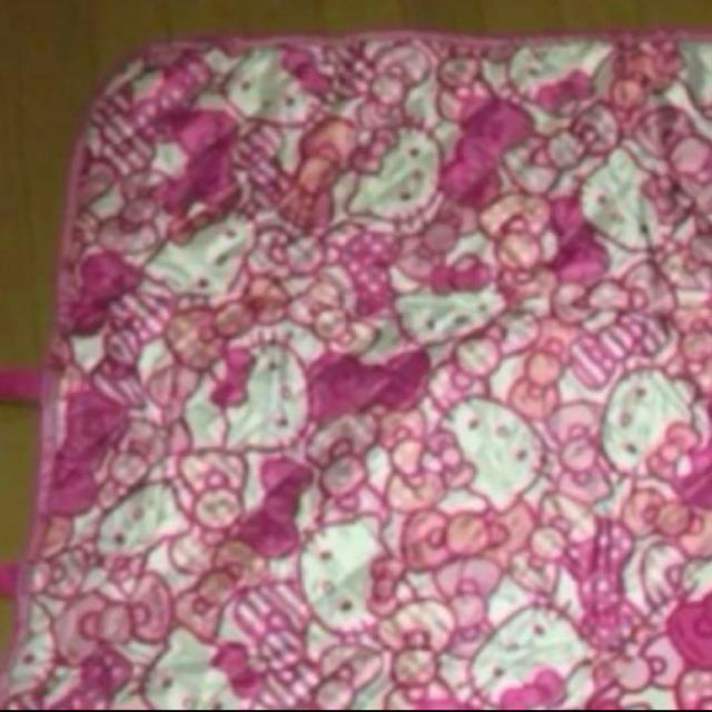 TI LeB LeBO}bg  ct@r[`@Qp    