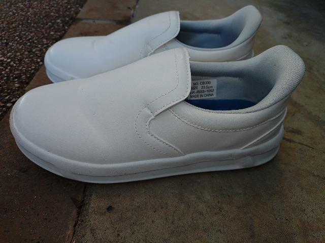 コックシューズ 白 ワークマン 23.5EEE 滑りにくい ほぼ未使用 < 女性ファッション コックシューズ 白 ワークマン 23.5EEE 滑りにくい ほぼ未使用 < 女性ファッションの