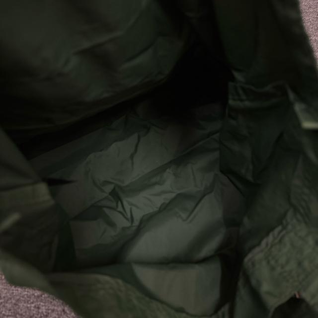  UNIQLO jN ANYA HINDMARCH GRobO  uh 