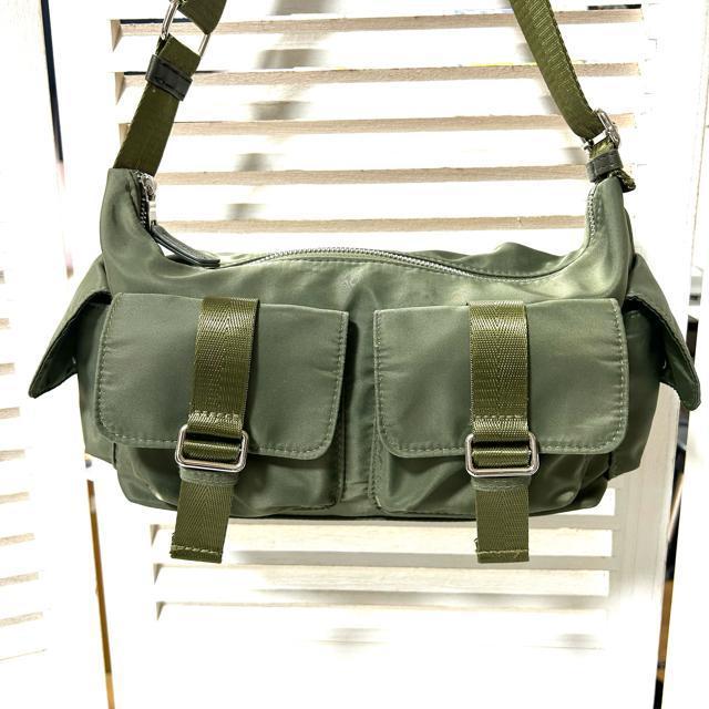 niko and ... ニコアンド マルチポケットショルダーバッグ カーキ < ブランド niko and ... ニコアンド マルチポケットショルダーバッグ カーキ < ブランドの