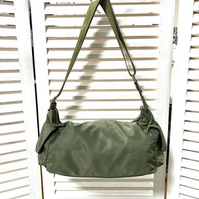 niko and ... ニコアンド マルチポケットショルダーバッグ カーキ < ブランド niko and ... ニコアンド マルチポケットショルダーバッグ カーキ < ブランドの