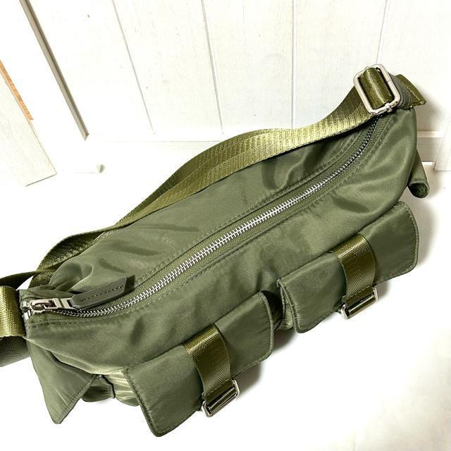 niko and ... ニコアンド マルチポケットショルダーバッグ カーキ < ブランド niko and ... ニコアンド マルチポケットショルダーバッグ カーキ < ブランドの