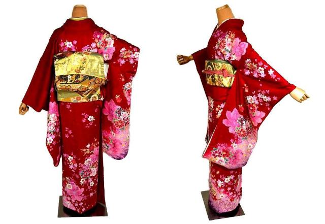 振袖 中古 最高峰 新品同様 暈し染め 金彩 金駒シシュウ シシュウ 花手毬文 花柄 身丈170.5cm 裄丈68cm T3688 < 女性ファッション 振袖 中古 最高峰 新品同様 暈し染め 金彩 金駒シシュウ シシュウ 花手毬文 花柄 身丈170.5cm 裄丈68cm T3688 < 女性ファッションの