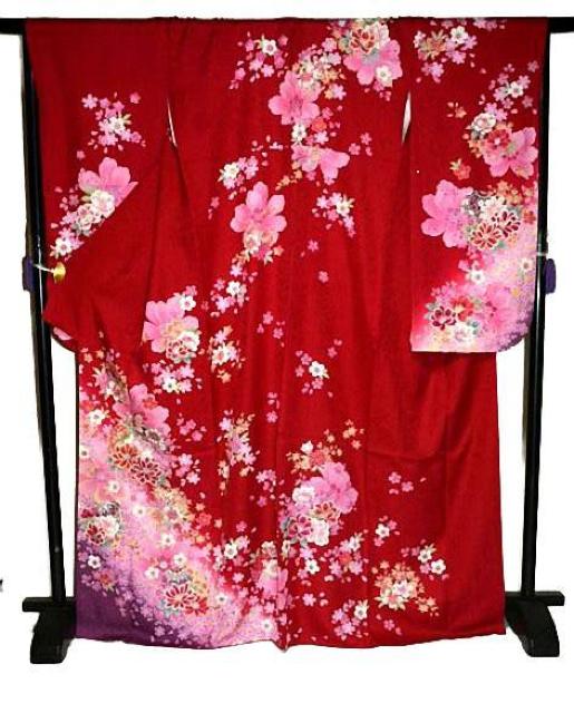 振袖 中古 最高峰 新品同様 暈し染め 金彩 金駒シシュウ シシュウ 花手毬文 花柄 身丈170.5cm 裄丈68cm T3688 < 女性ファッション 振袖 中古 最高峰 新品同様 暈し染め 金彩 金駒シシュウ シシュウ 花手毬文 花柄 身丈170.5cm 裄丈68cm T3688 < 女性ファッションの