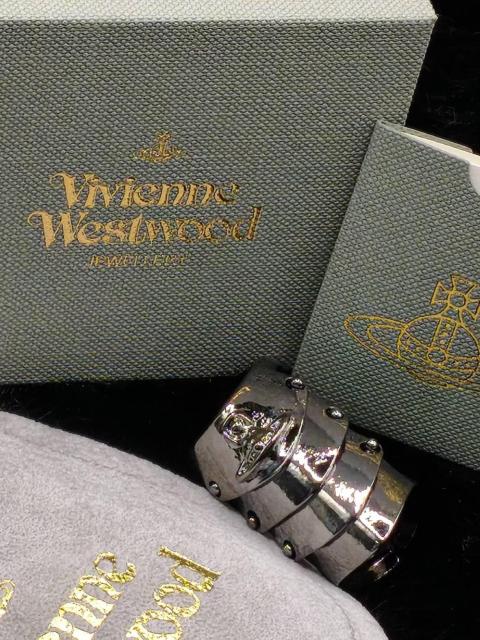 Vivienne Westwood ���B���B�A�� �A�[�}�[�����O �K�����^  �� �u�����h�� 