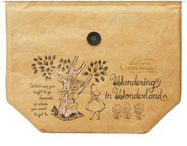 ワックスペーパー風保冷ランチバッグ アリス < インテリア/ライフ  ワックスペーパー風保冷ランチバッグ アリス < インテリア/ライフの