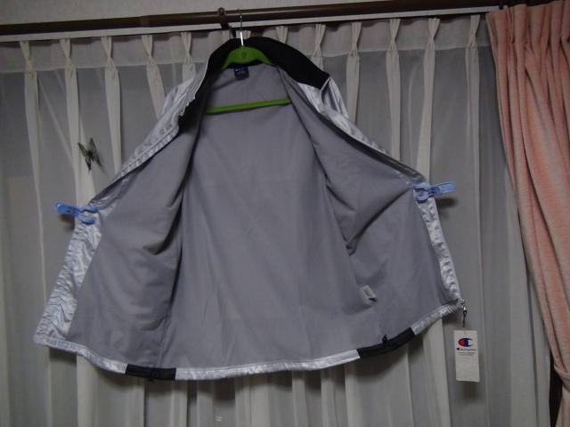 チャンピオンのジャンパー(XO)シルバー新品タグ付き!。 < ブランド チャンピオンのジャンパー(XO)シルバー新品タグ付き!。 < ブランドの