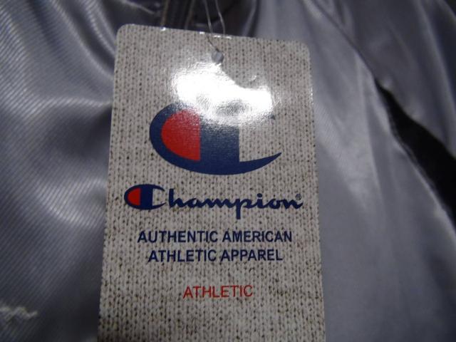チャンピオンのジャンパー(XO)シルバー新品タグ付き!。 < ブランド チャンピオンのジャンパー(XO)シルバー新品タグ付き!。 < ブランドの