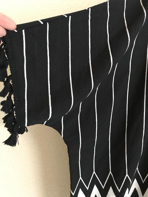 新品大きめの薄手ドルマン袖柄模様 < 女性ファッション  新品大きめの薄手ドルマン袖柄模様 < 女性ファッションの