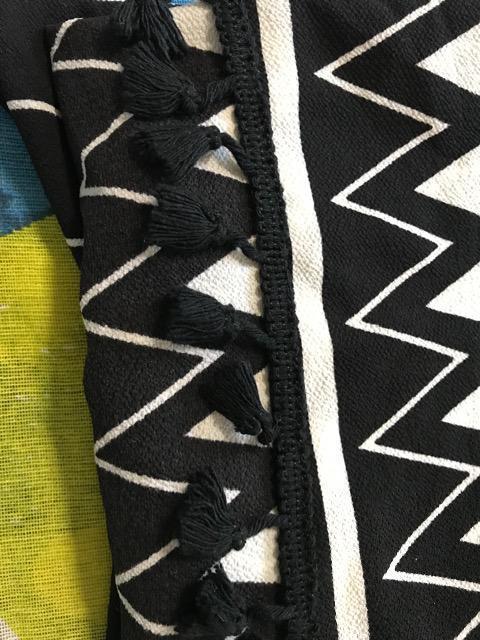 新品大きめの薄手ドルマン袖柄模様 < 女性ファッション  新品大きめの薄手ドルマン袖柄模様 < 女性ファッションの