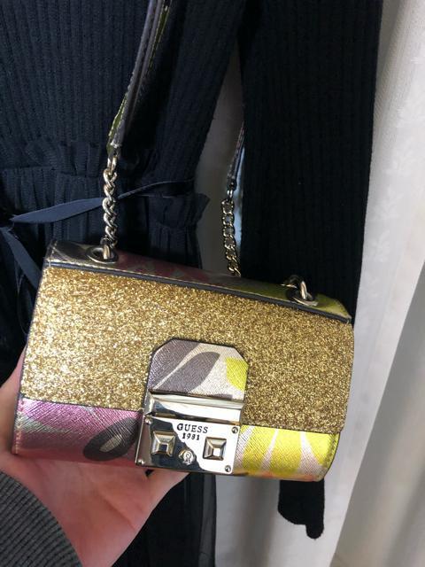 ゲス GUESS LOVE BEAT MINI CROSSBODY FLAP < ブランド  ゲス GUESS LOVE BEAT MINI CROSSBODY FLAP < ブランドの