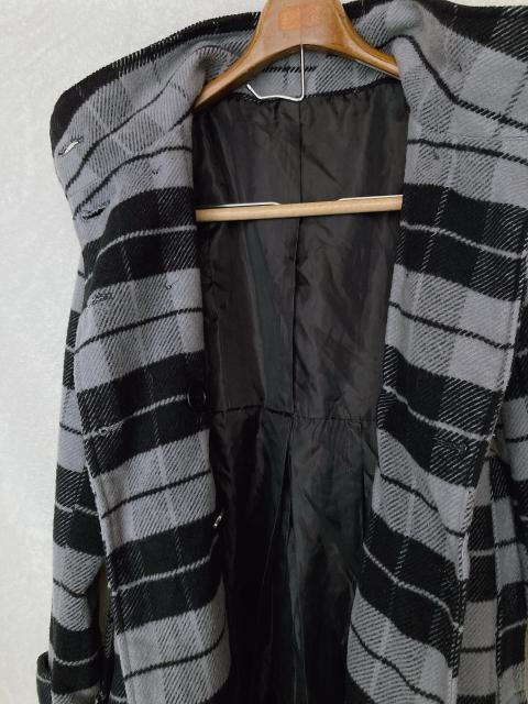 Fleun ダブルボタン ウエストベルト付き チェック柄 コート M N2m < 女性ファッション  Fleun ダブルボタン ウエストベルト付き チェック柄 コート M N2m < 女性ファッションの