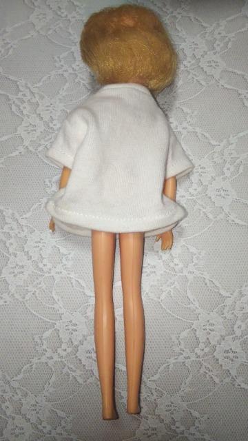 2代目二代目リカちゃん友達いずみちゃん人形昭和レトロビンテージ < おもちゃ 2代目二代目リカちゃん友達いずみちゃん人形昭和レトロビンテージ < おもちゃの