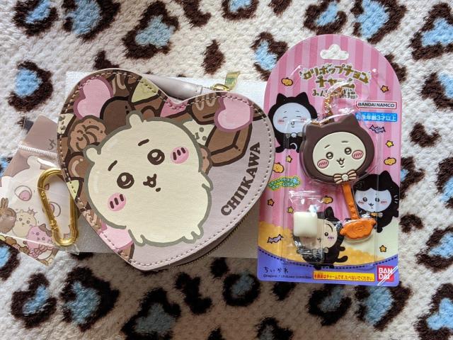 ちいかわ ちいかわA個セット(ダイカットポーチハート、ロリポップチョコチャーム) < アニメ/コミック/キャラクター ちいかわ ちいかわA個セット(ダイカットポーチハート、ロリポップチョコチャーム) < アニメ/コミック/キャラクターの