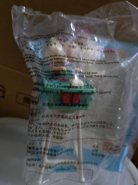 マックハッピーセットおまけバービー人形 < おもちゃ マックハッピーセットおまけバービー人形 < おもちゃの