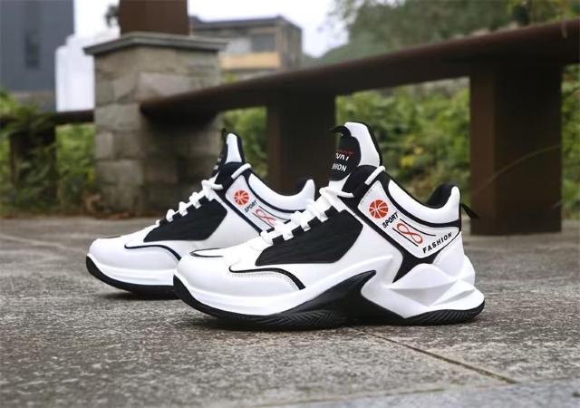 �����X2590�~���y�����Y�z�n�C�J�b�g �X�|�[�c�V���[�Y �y�� �����j���O�V���[�Y �@����~�߃��o�[�\�[���A���b�h�@26.5�����@ �� �j���t�@�b�V������ 