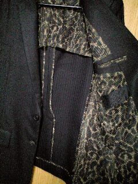 新品Roenロエン 豪華総スワロフスキースカルテーラードジャケット 46 < ブランド  新品Roenロエン 豪華総スワロフスキースカルテーラードジャケット 46 < ブランドの