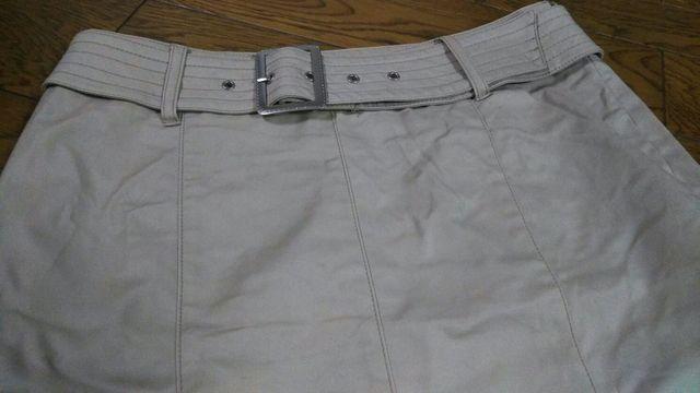 LOVE OTHER ウエスト67 ベージュ 美品 < 女性ファッション  LOVE OTHER ウエスト67 ベージュ 美品 < 女性ファッションの